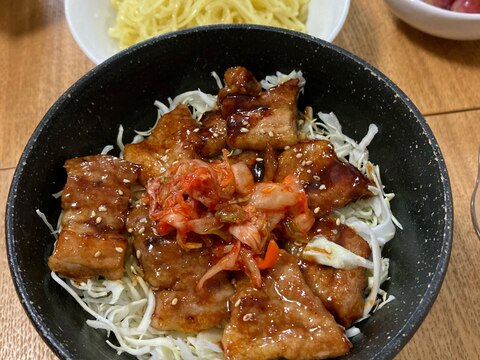 豚ブロック肉を切って使う豚丼